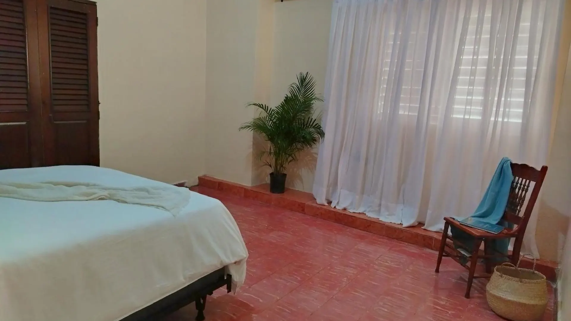 Colonial City 3 Bedroom 3 Bath Apartment, Huge Balcony And Great View Santo Domingo